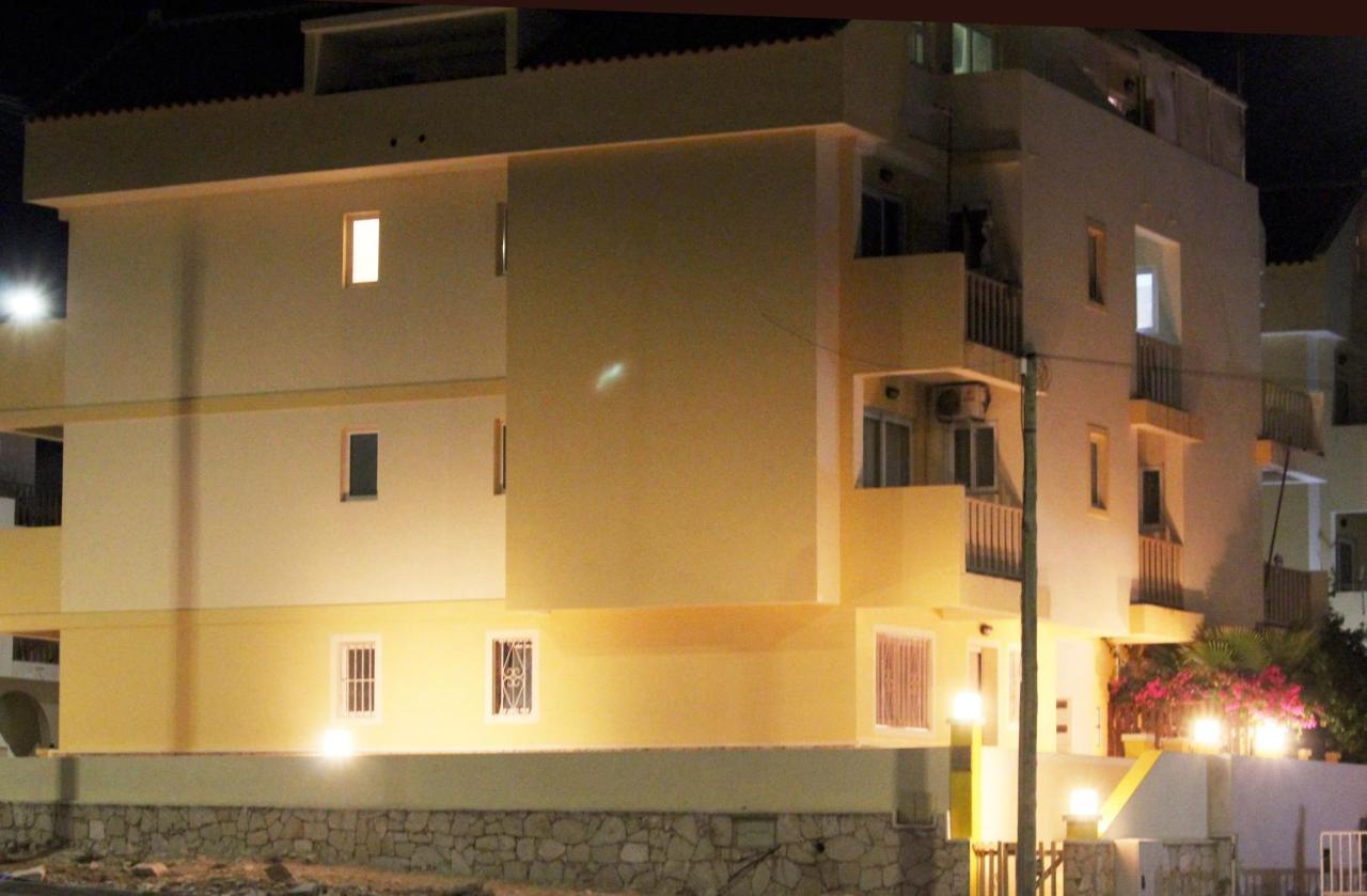 Appartamento Santa Maria Flats Esterno foto